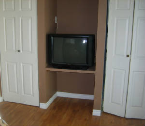 bedroom2tvshelf.jpg